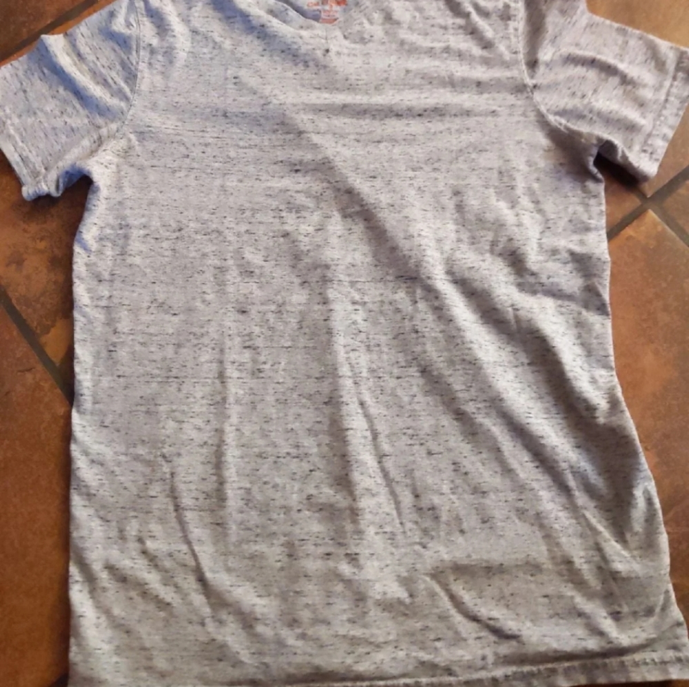 Boys cat & jack tee shirt size large